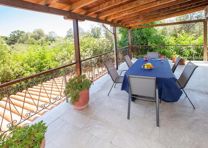 Koralia Marathon Villa